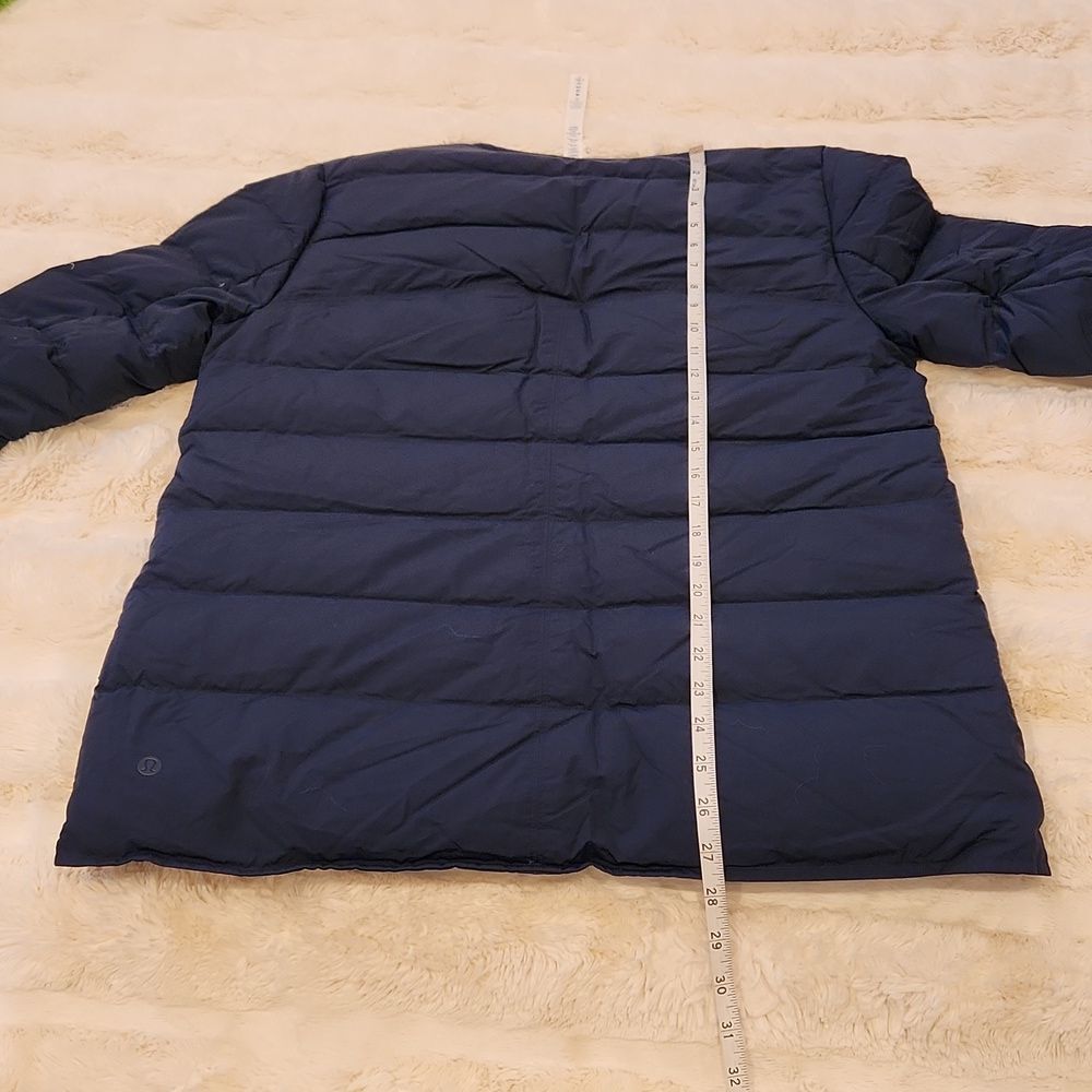 Lululemon Just Enough Puff Jacket in color Inkwell size 10 new no tag - Picture 16 of 16